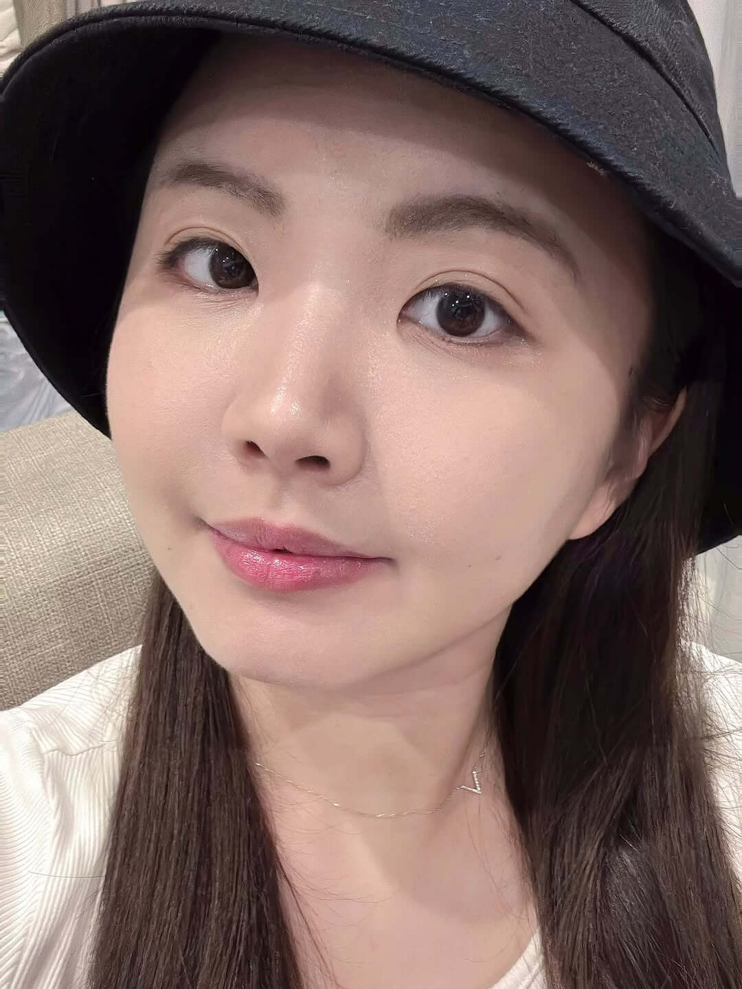 體驗完 清粉刺泛紅處很快退紅，後續上妝也更加服貼不卡粉！