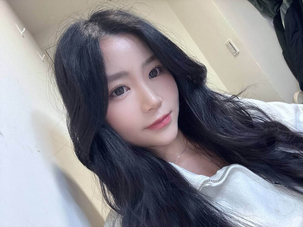 Dcard創作者-樂蓁體驗海芙電音雙波後變美的樣子