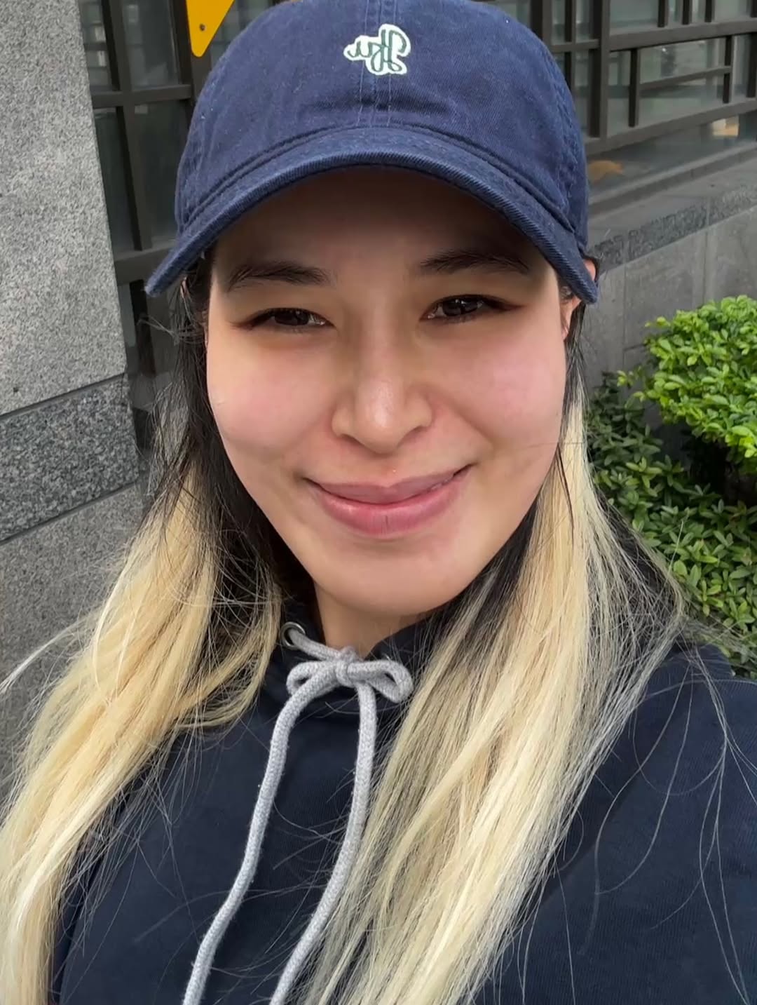 媚必提-AKA-術後一個月無上妝BA